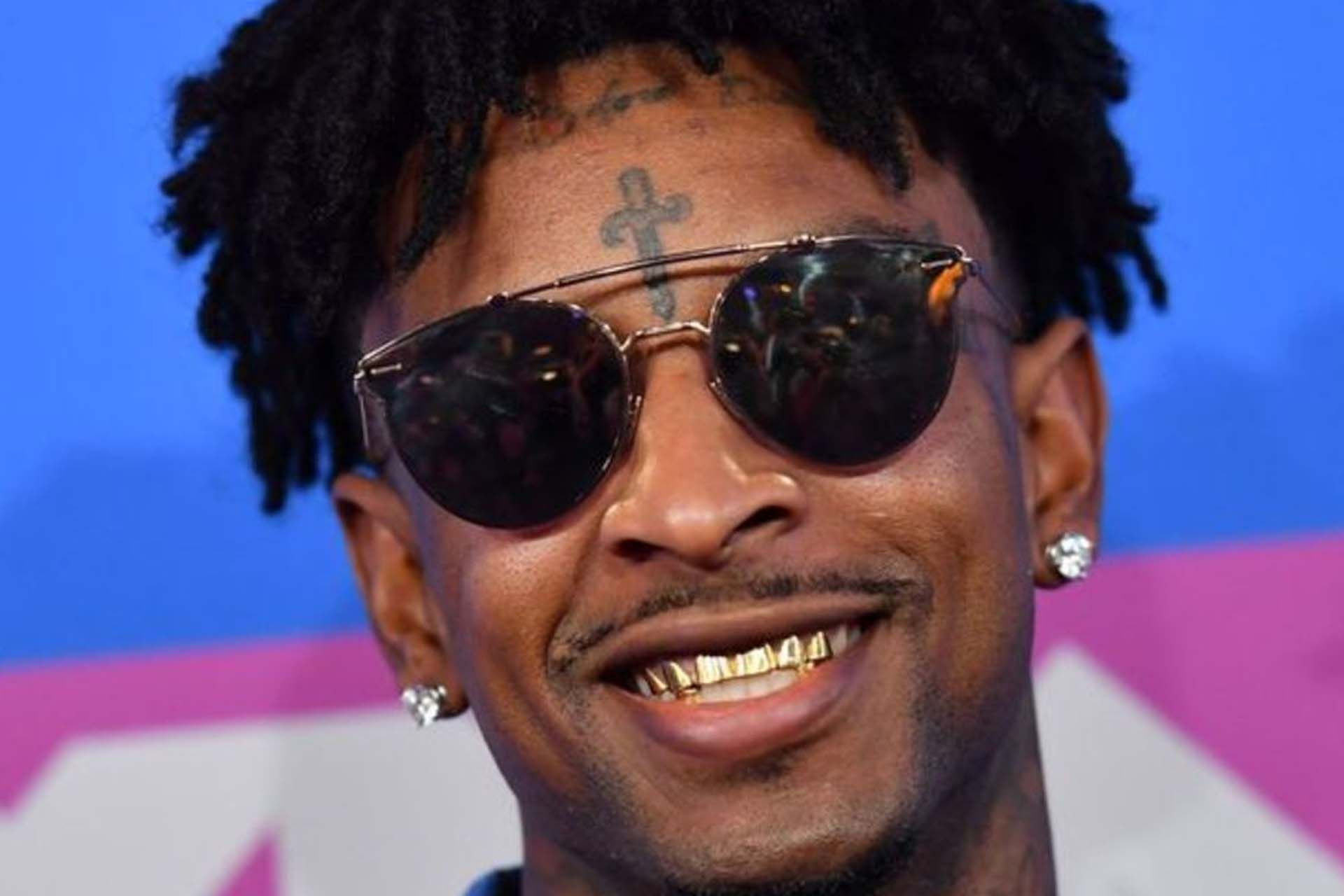 21 savage 500k earrings