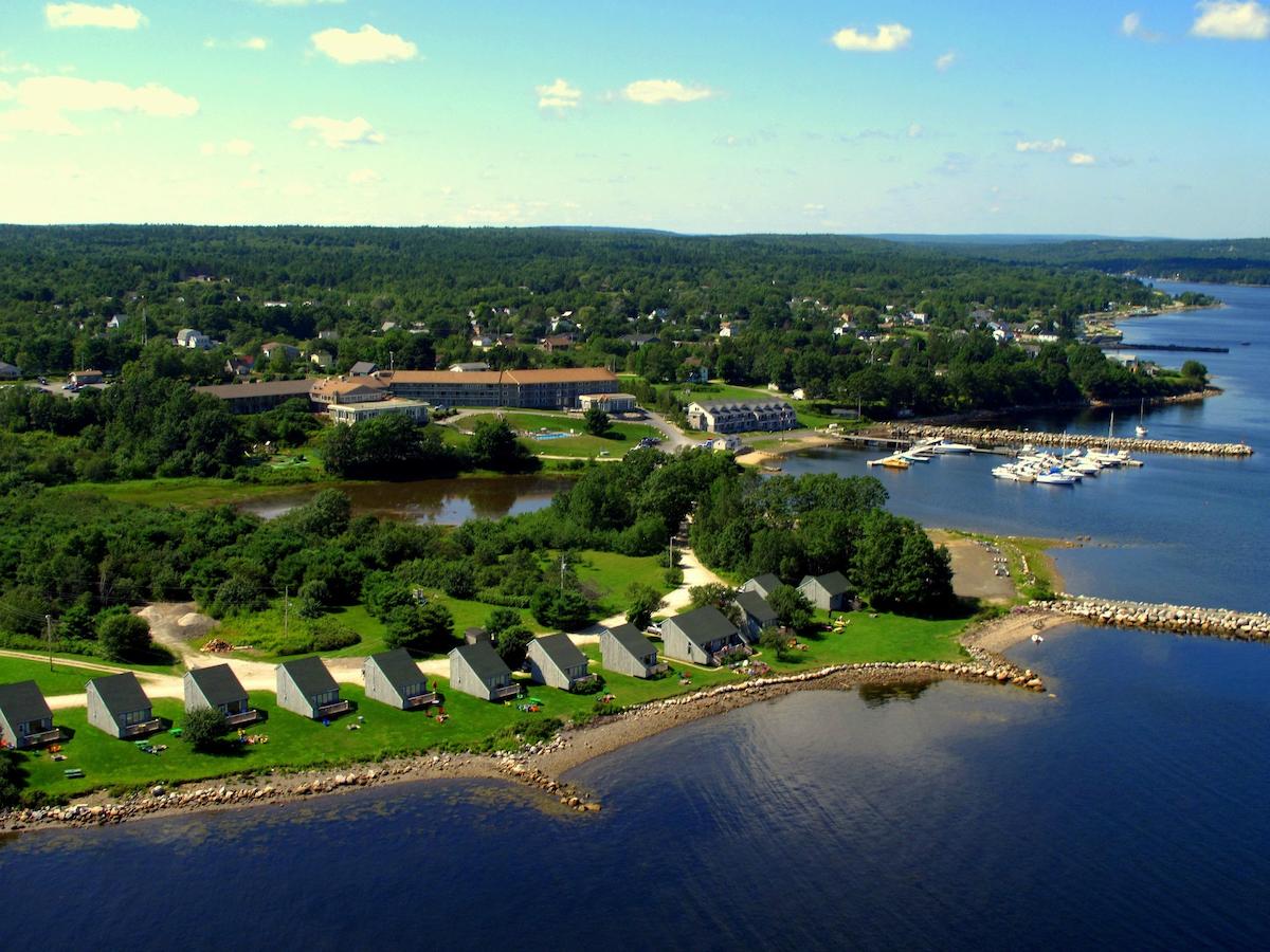Oak Island Resort Conference Centre