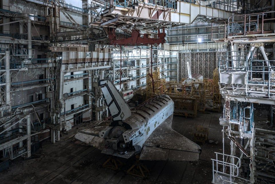 Russian base to see two abandoned Buran shuttles