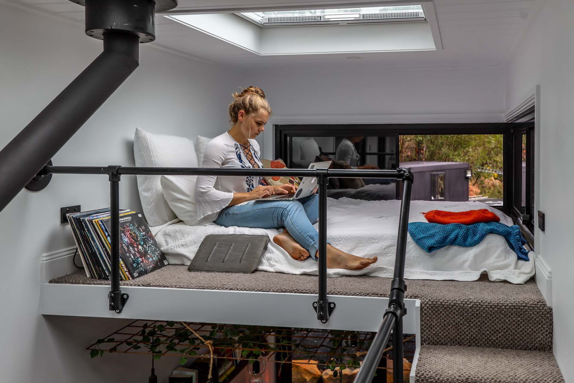Ultra Modern Tiny House Bedroom