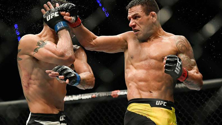 Rafael dos Anjos s Record Earnings Per Fight