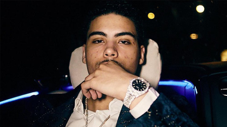 Jay Critch began writing his own rhymes