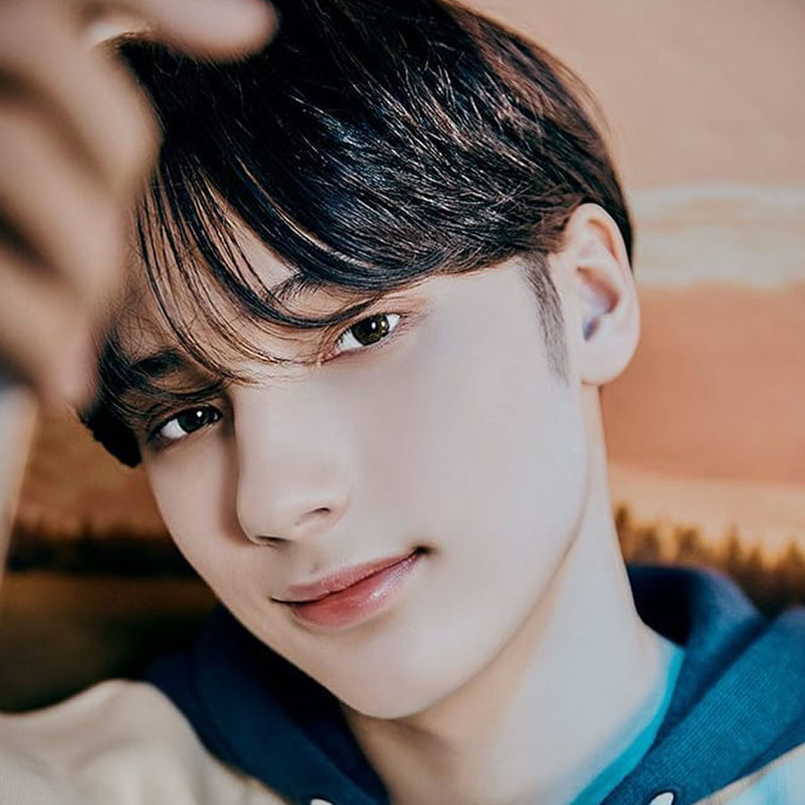 Huening Kai   Facts   How old is Huening Kai
