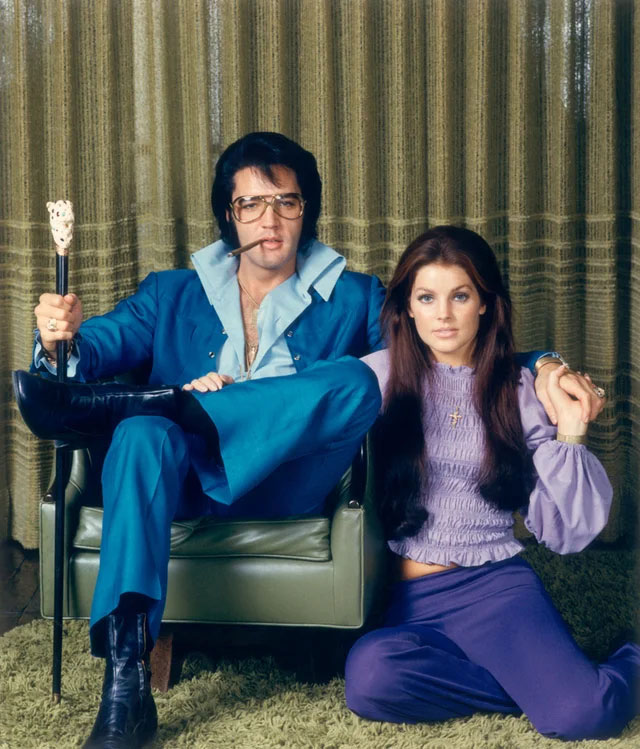 The King with his Queen 1