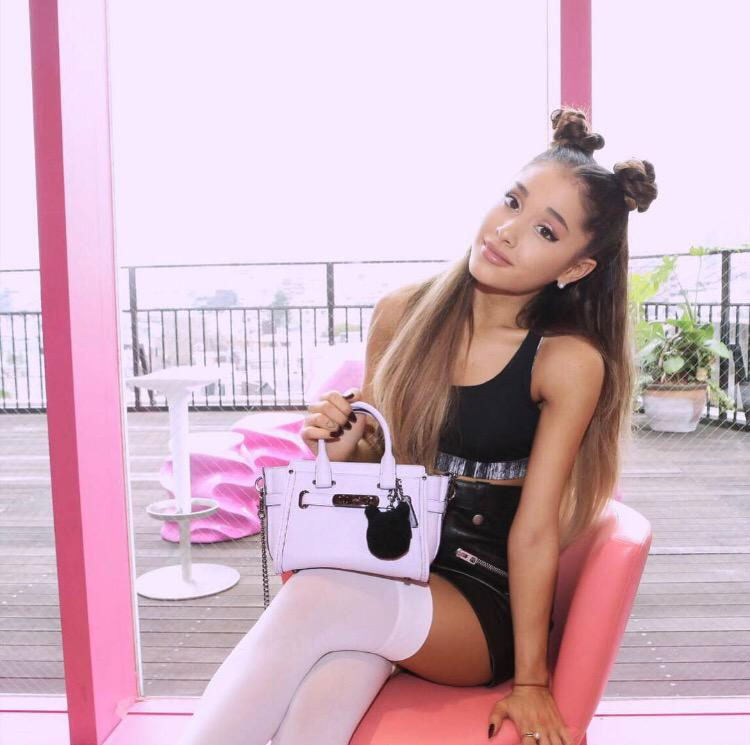 Ariana Grande s Net Worth 4