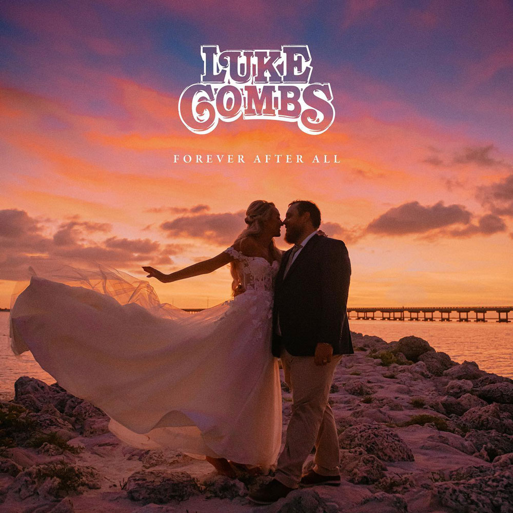 Luke Combs and His Wife Nicole Hocking s Fairytale Love Story 2