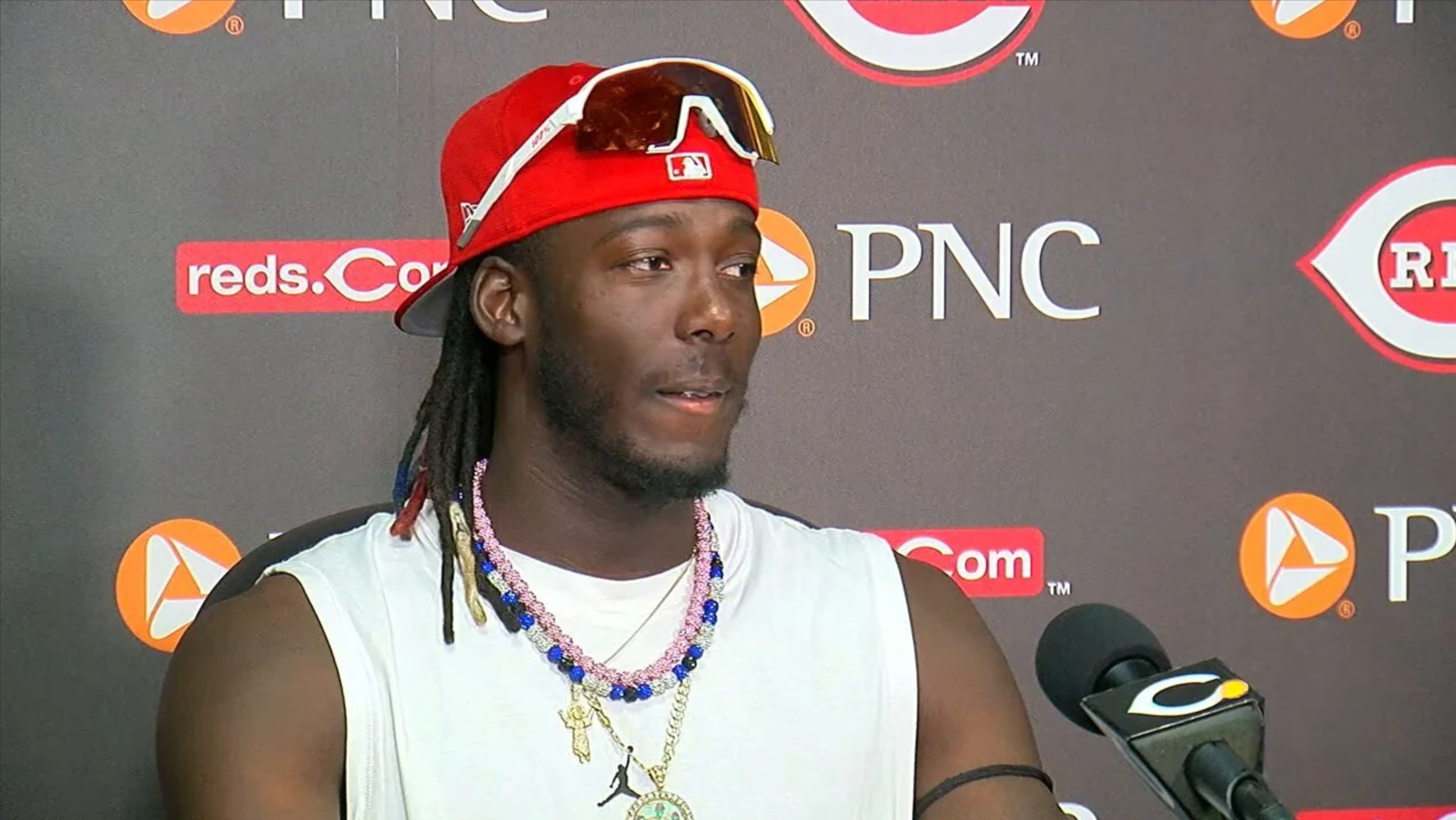 the cincinnati reds rising star elly de la cruz_4f6c18d3 52e5 429d b830 09c50e345897