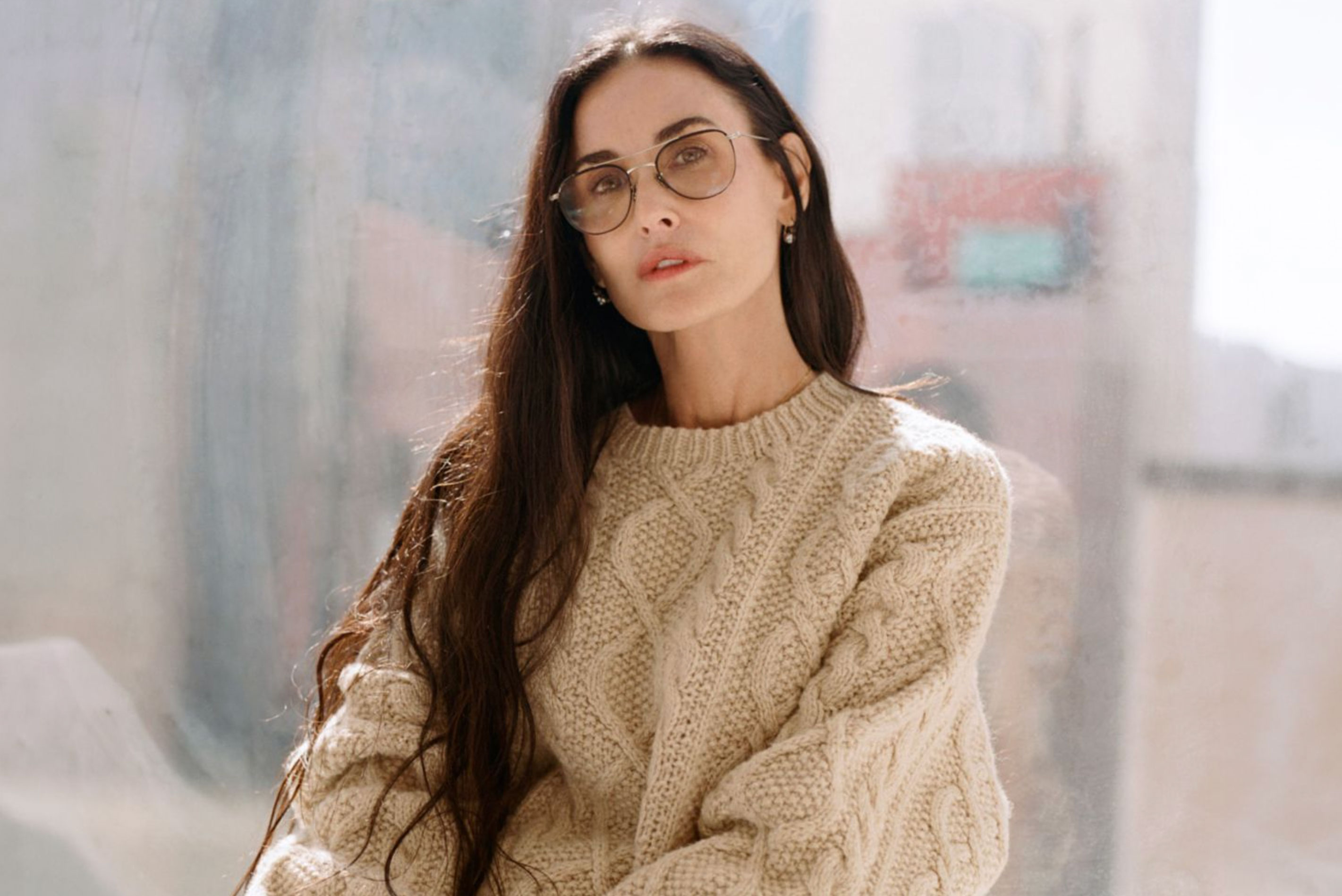 demi moore s net worth_b9125985 8eaf 40a6 bf0c db07ccae684e