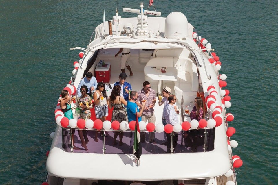 birthday yacht rentals for celebrations_248fb3bb 60b1 4132 90ec fbc6d150f75f