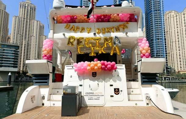 birthday yacht rentals for celebrations_c06cac32 475f 4ef4 877e dbcf754cc000