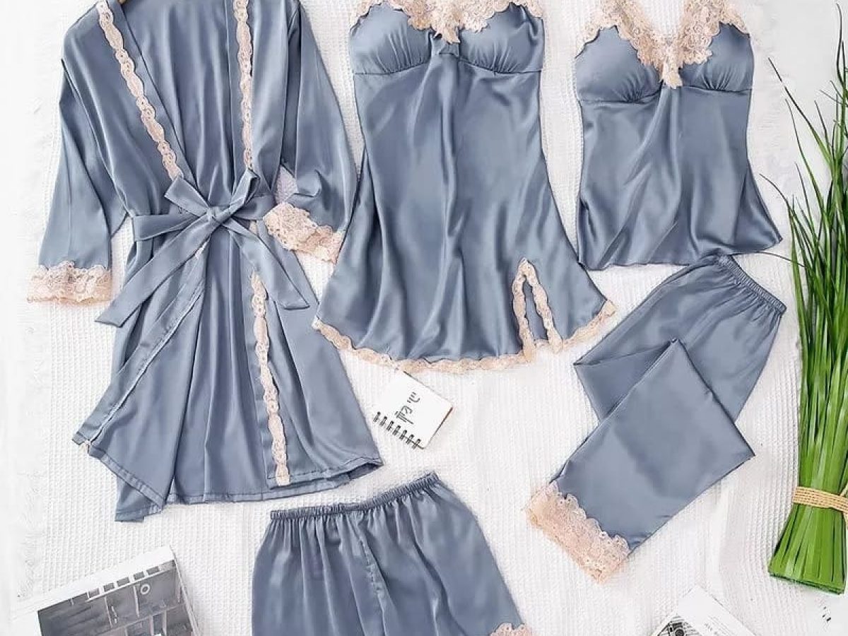 The Rise of Women's Luxury Sleepwear: Comfort, Confidence, and Style Redefined