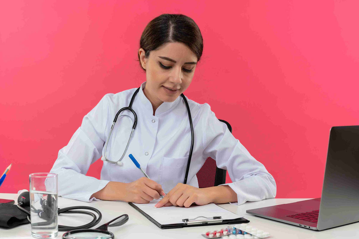 online masters in nursing career benefits_bd4114cb 4458 4b55 ad3f 113343f00297