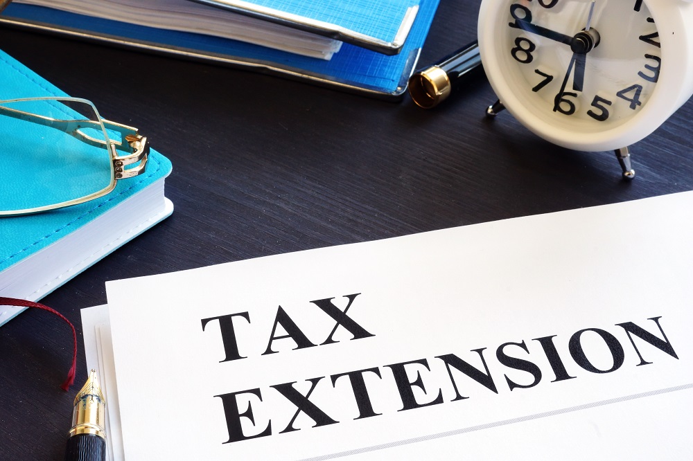 Tax Extension Deadline 2025: What Investors Need to Know Before April 15
