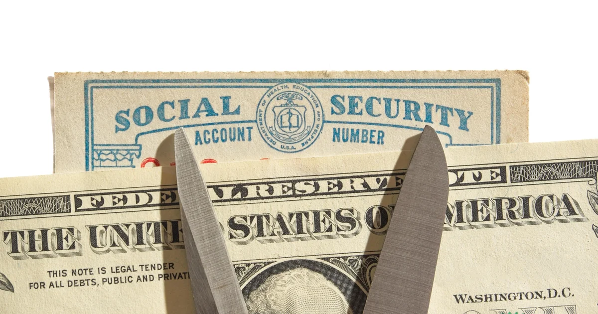 Social Security Funding Shortfall: $500 Monthly Benefit Cuts Looming by 2032