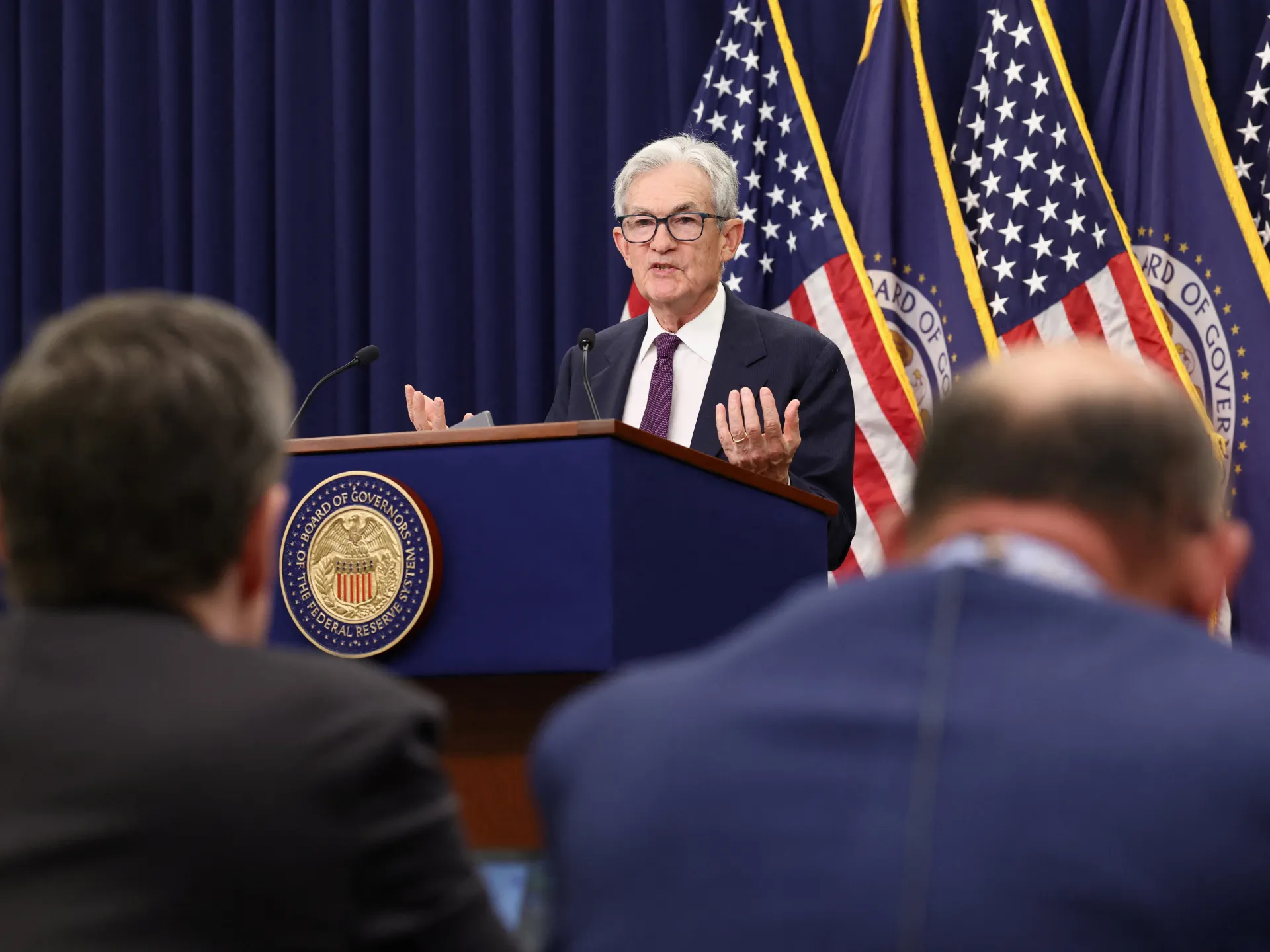 Fed Holds Rates Steady Amid Historic Dissent as Powell Era Nears End — What Investors Need to Know