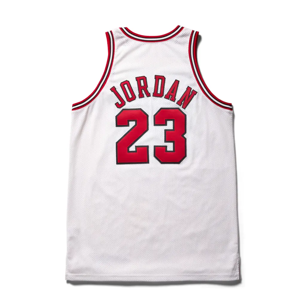 1789656633353_michael jordans 1998 138101384